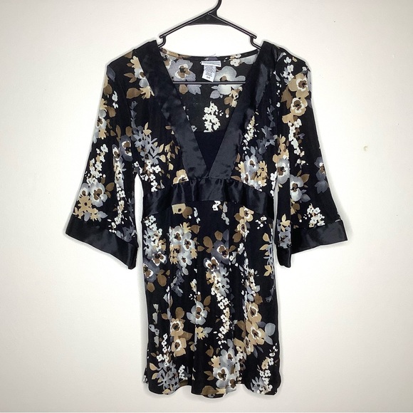 Jaclyn Smith Tops - < Y2K Jaclyn Smith Floral Business Casual Blouse >